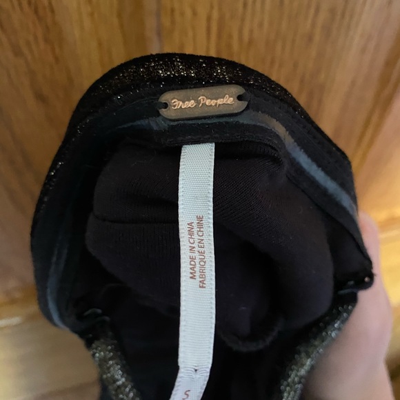 6 for $39: dresses/skirts—NWT and EUC - Picture 3 of 16